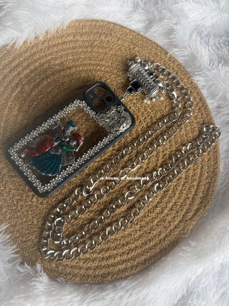IMG 20250811 WA0016 Radha Krishna Silver Chain Case Radha Krishna Silver Chain Case