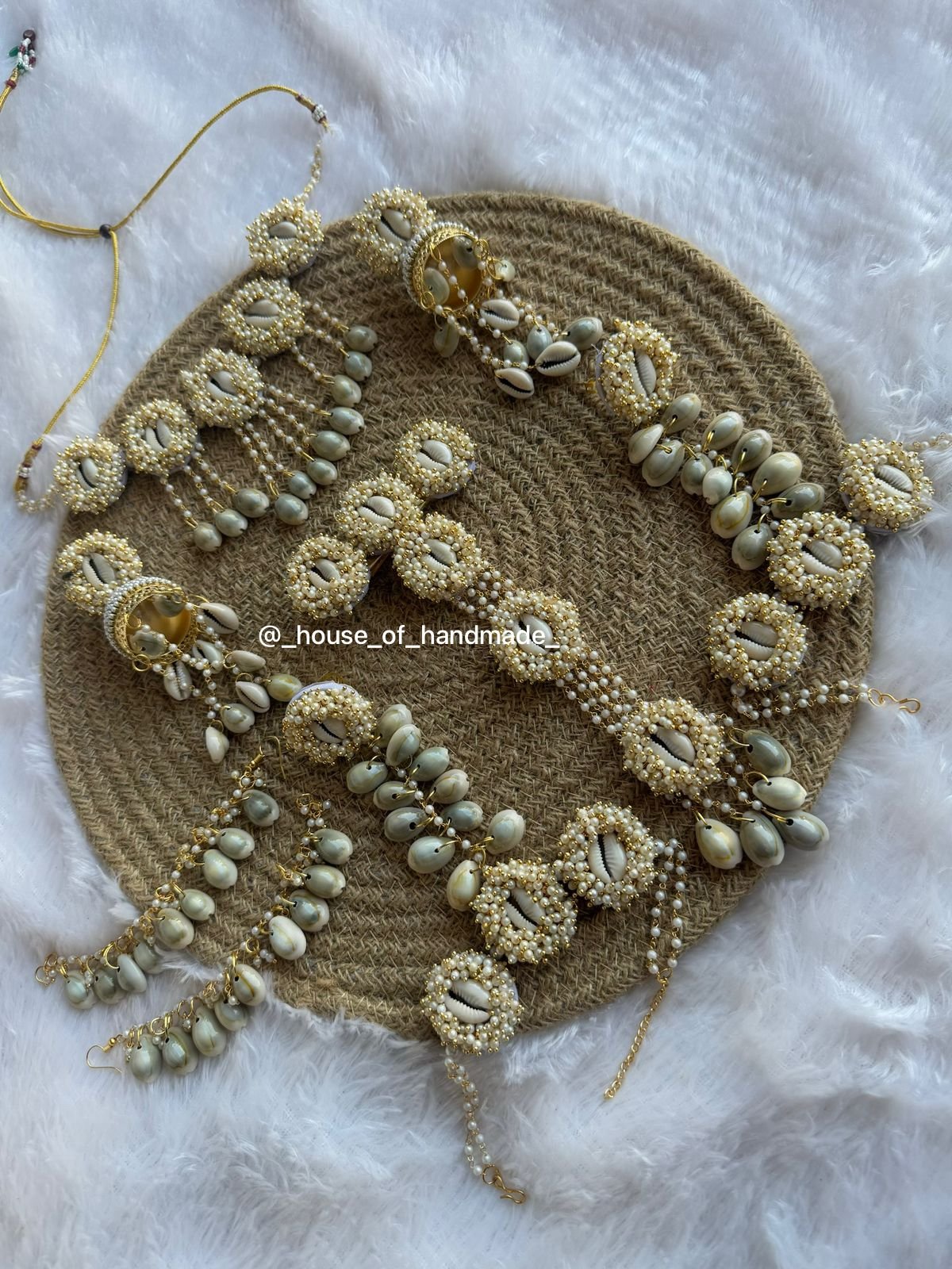 1 14 Handmade Pearl & Shell Bridal Jewelry Set Handmade Pearl & Shell Bridal Jewelry Set