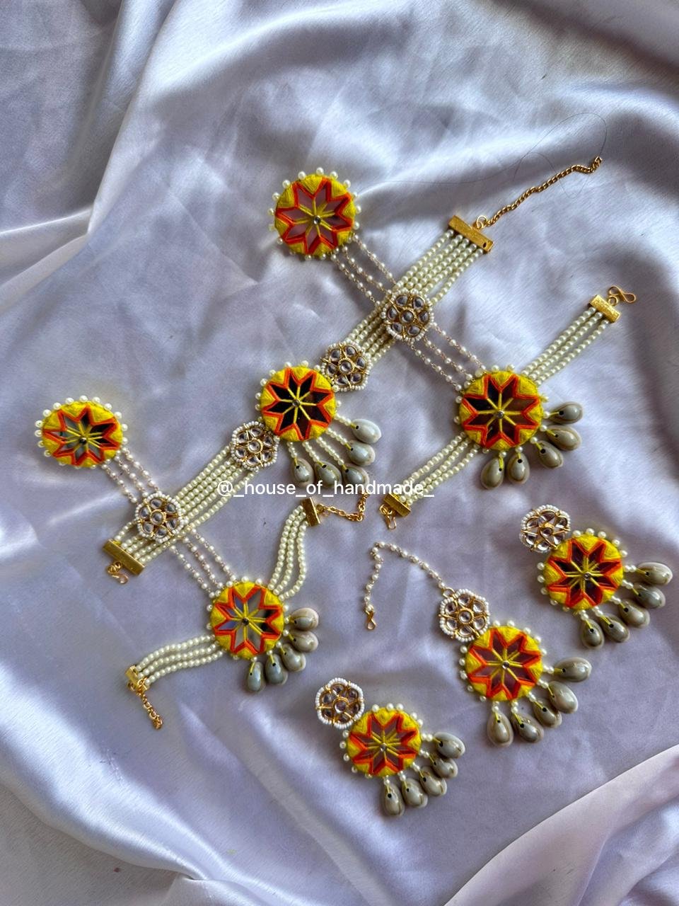 18 Yellow & Orange Thread Work Pearl Jewelry Set Yellow & Orange Thread Work Pearl Jewelry Set