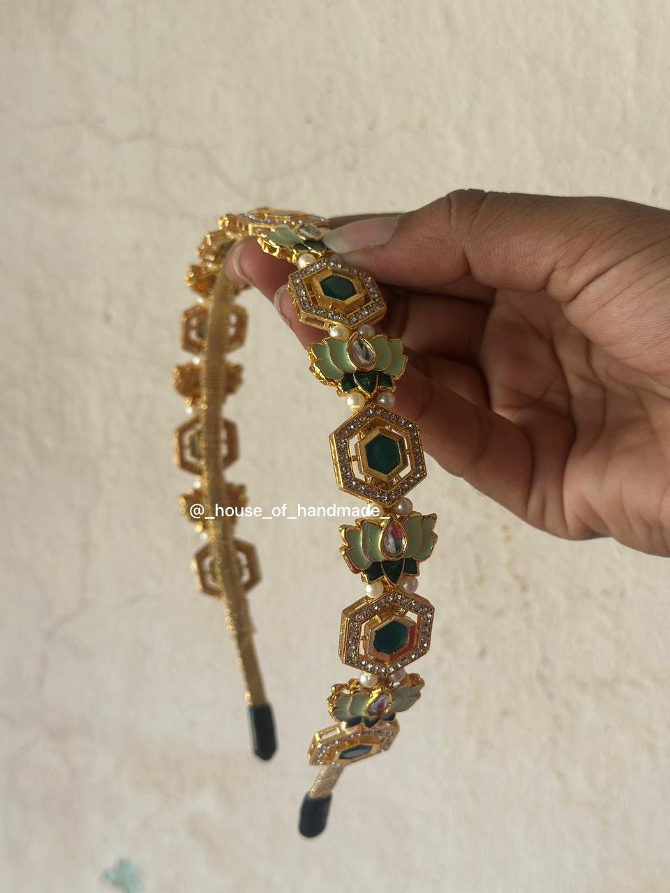 5 5 Green Lotus Kundan Headband for Bridal & Festive Looks Green Lotus Kundan Headband for Bridal & Festive Looks