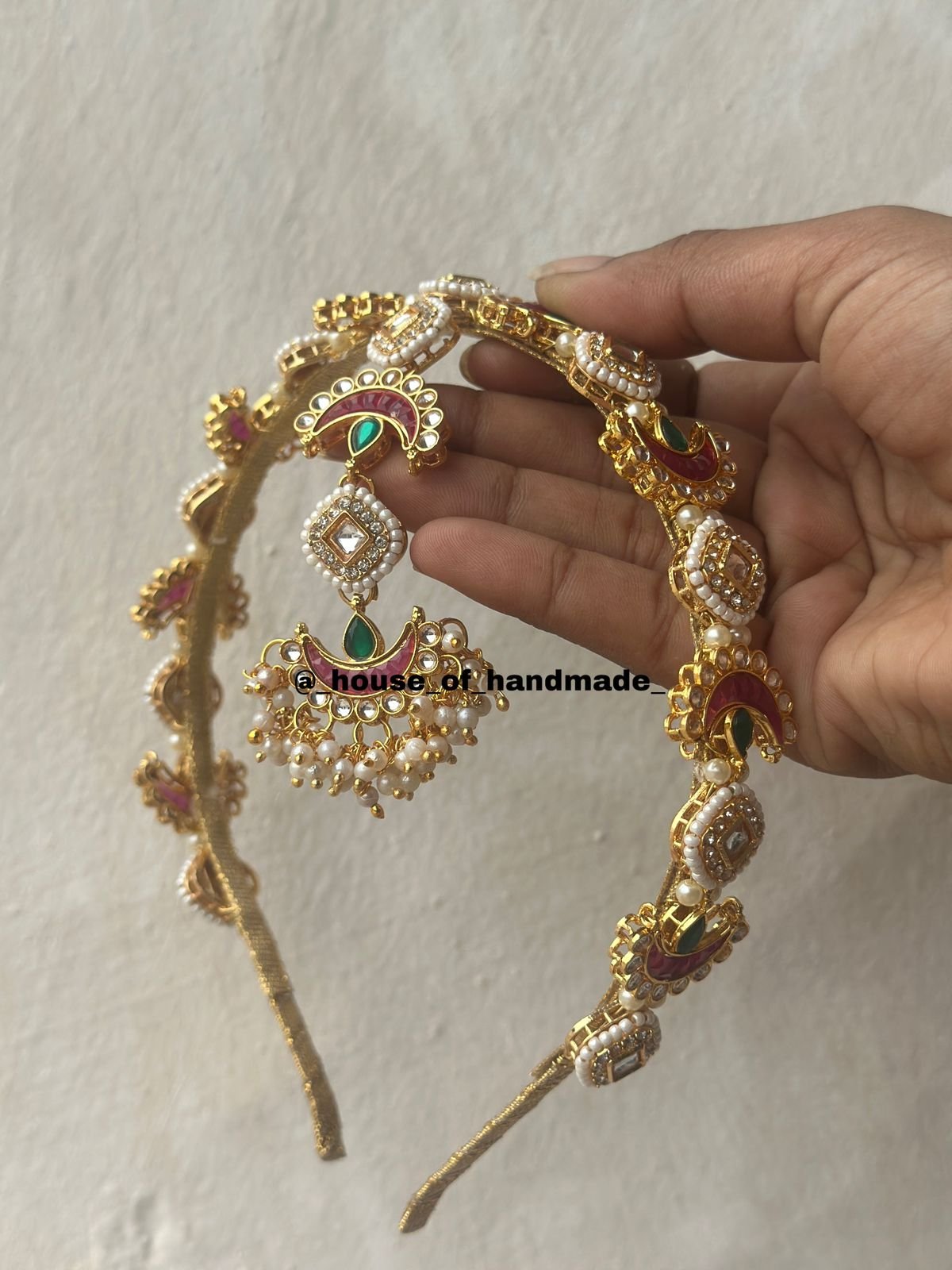 8 3 Red-Green Crescent Kundan Tikka Hairband | Pearl Drop Bridal Accessory Red-Green Crescent Kundan Tikka Hairband | Pearl Drop Bridal Accessory