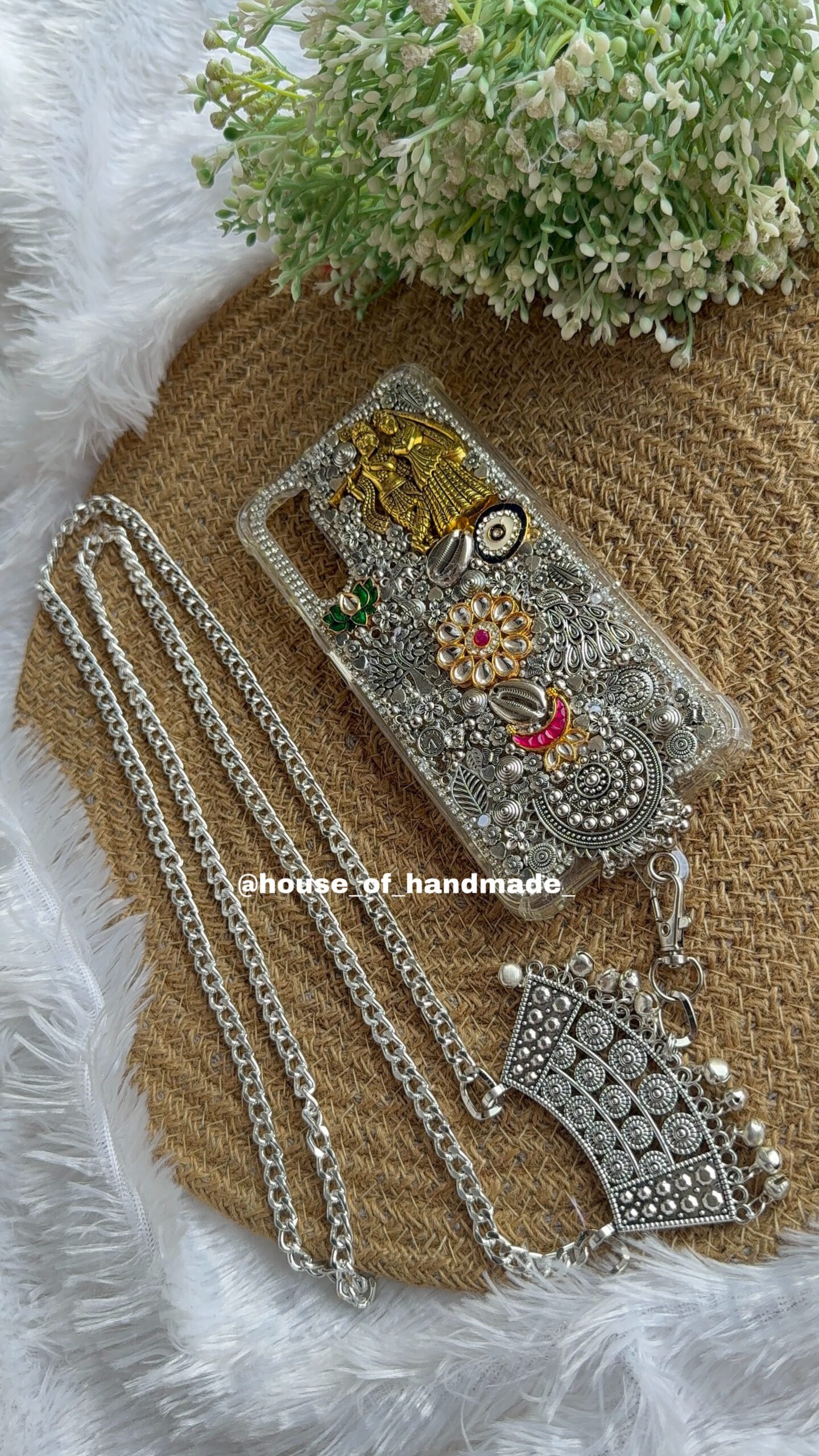C4D400EE A09F 4BD9 9F7A D5365F286508 scaled Golden Radha krishna with silver charm n sling case Golden Radha krishna with silver charm n sling case