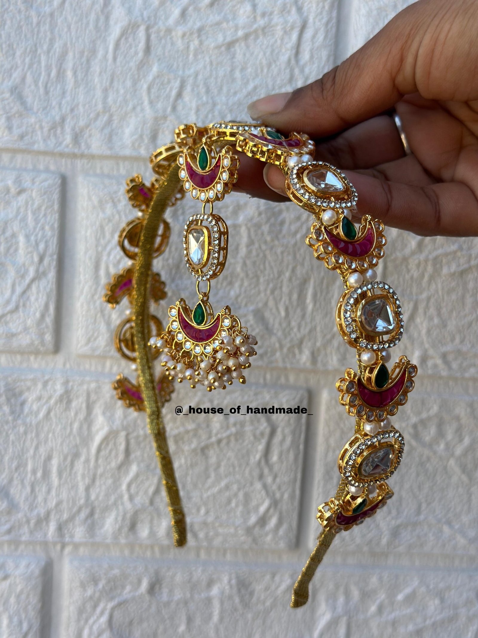 WhatsApp Image 2025 09 02 at 22.43.21 baf13fdb scaled Royal Handmade Kundan Hairband Royal Handmade Kundan Hairband